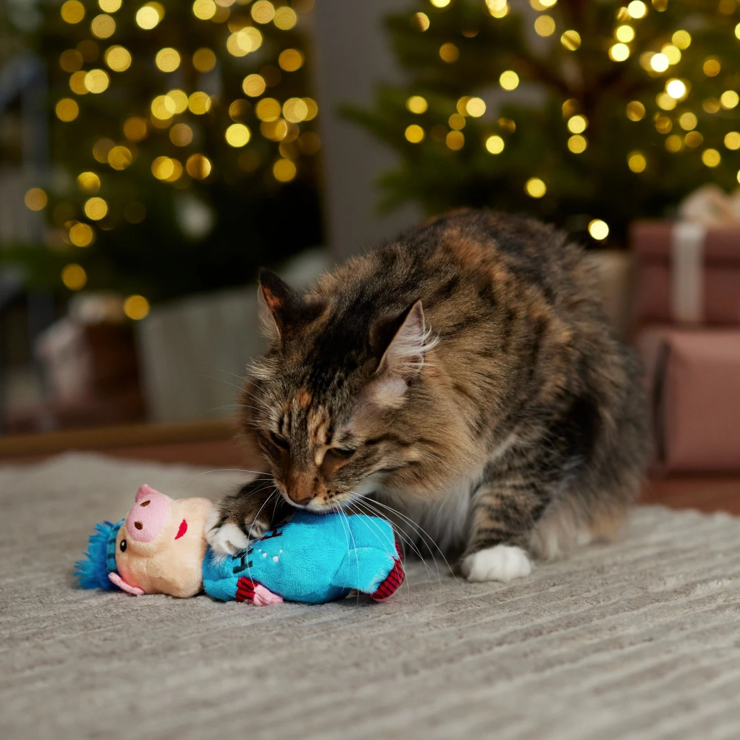 Frisco Pig In Pajamas Plush Kicker Cat Toy With Catnip 5 Frisco Pig In Pajamas Plush Kicker Cat Toy With Catnip - Image 3